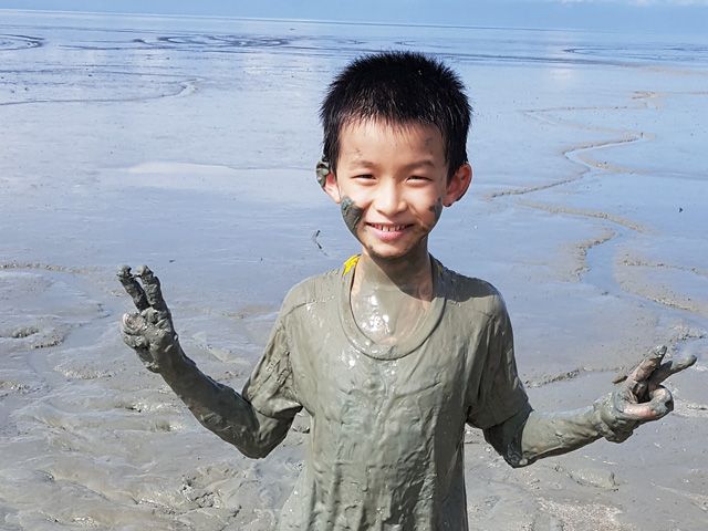 Life Enrinchment Holiday Camp for Teenagers and Kids