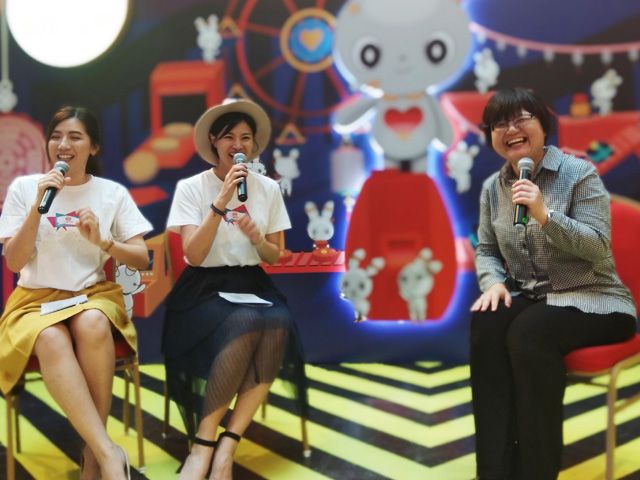 Public Sharing Session at 8TV Carnival